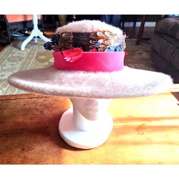 1960\'s Lazarus Pink Fur Felt Wide Brim Hat Natural Feathers Church Derby Indie
